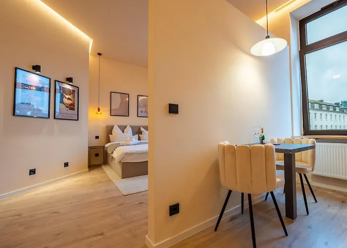 Apartment Llr Design - Orange Mandarine Im Zentrum Von Koblenz (Rhineland-Palatinate)