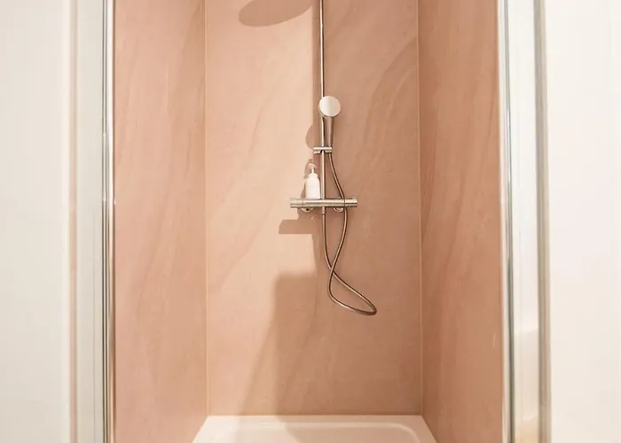 Llr Design - Orange Mandarine Im Zentrum Von *